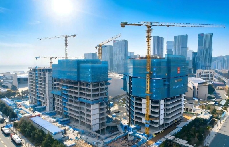 Celebreu magníficament l'èxit de l'estructura bàsica del Centre d'Innovació de Qingdao Fortune Finance