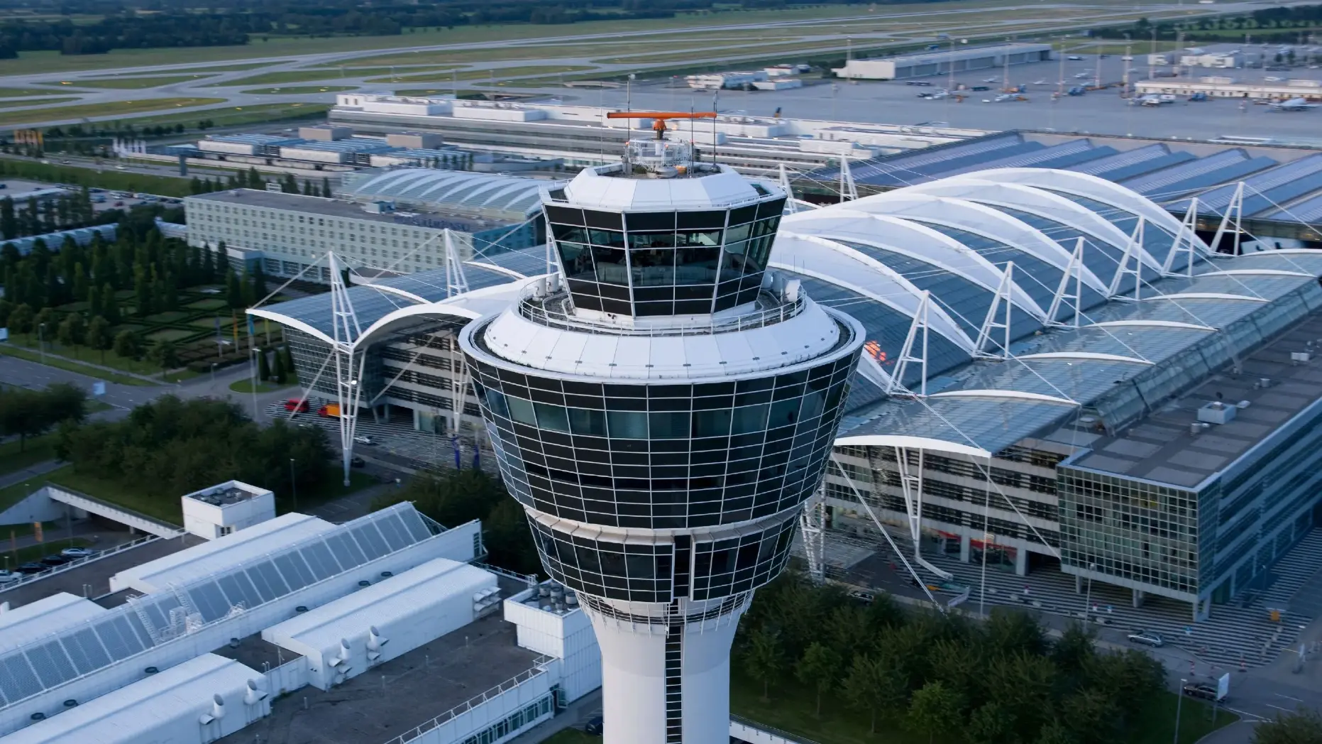 Edifici de control de trànsit aeri Construcció d'acer