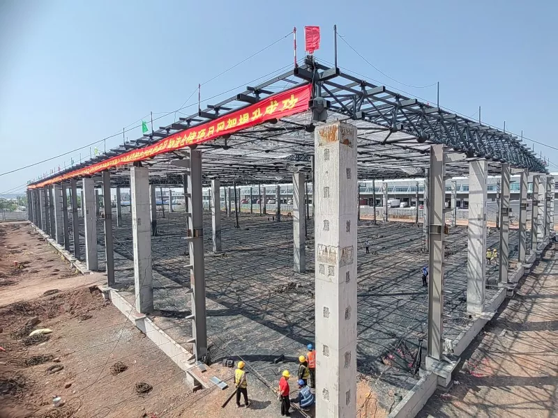 Construcció de magatzems d'estructures d'acer a gran escala