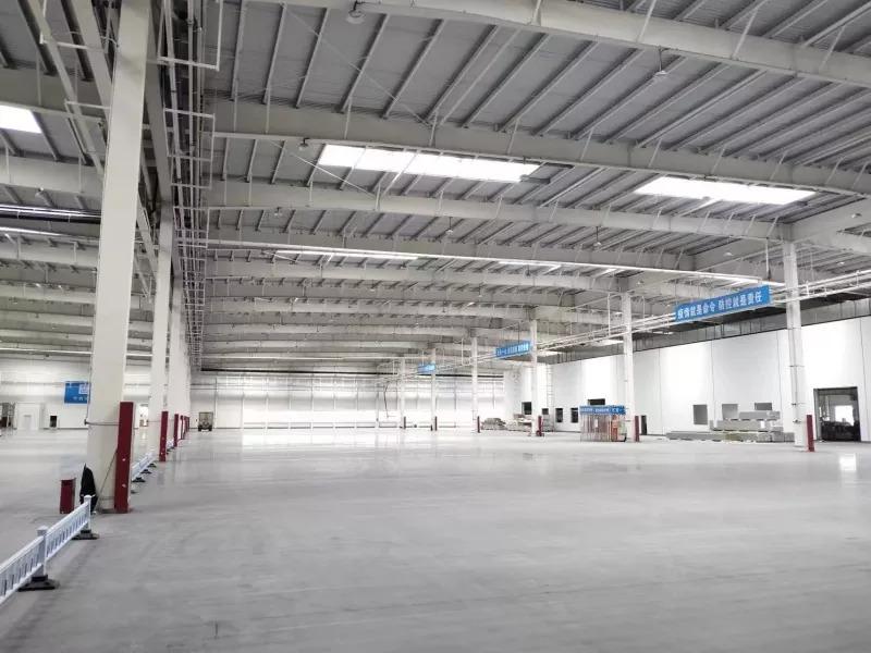 Construcció de magatzems d'estructures d'acer múltiples