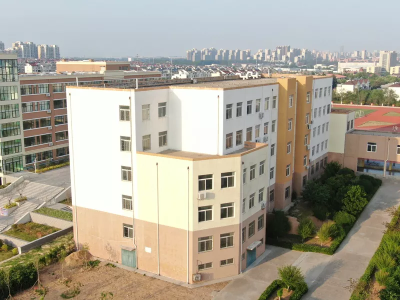 Edificis escolars prefabricats d'acer